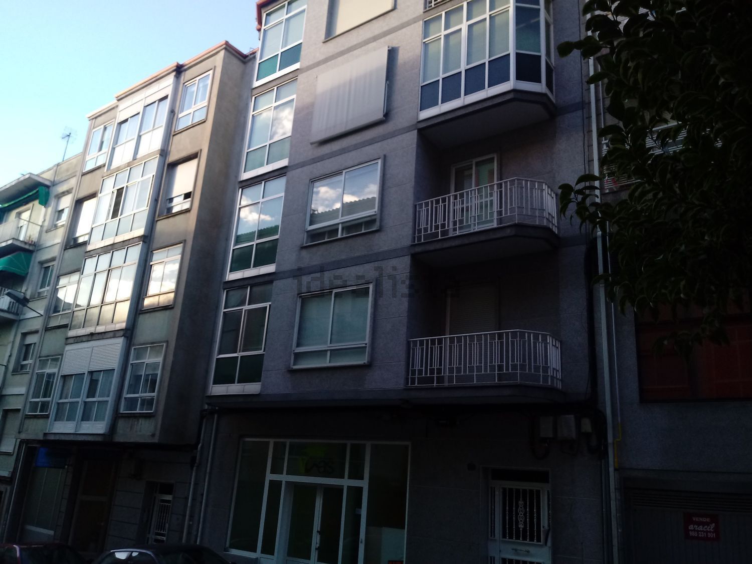 Pis de 100 m² a Ourense