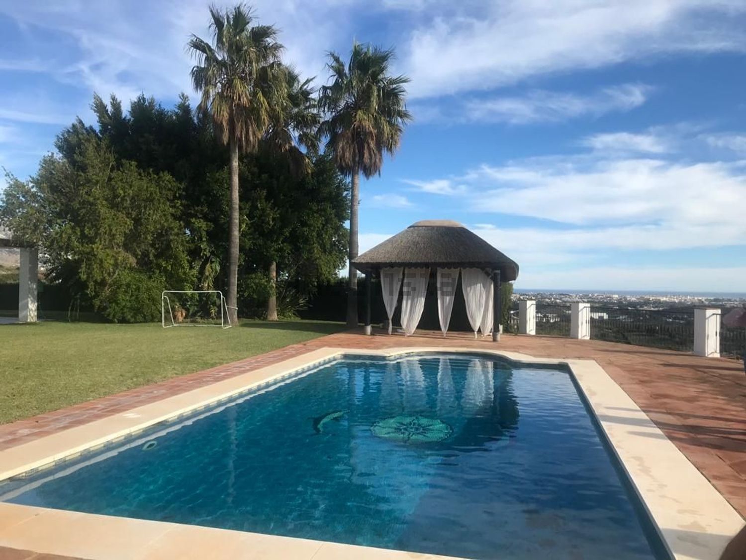Haus 350 m² in Mijas