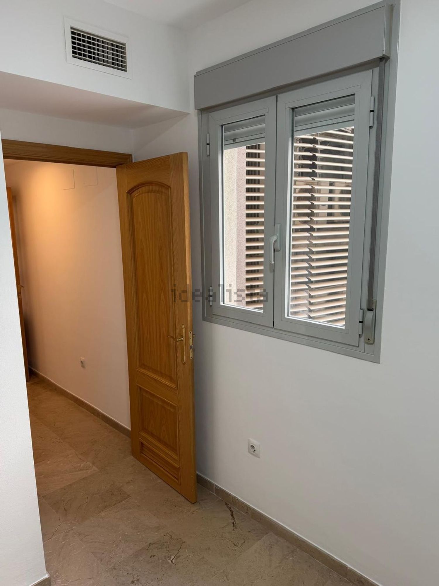 Flat 109 m² in Seville