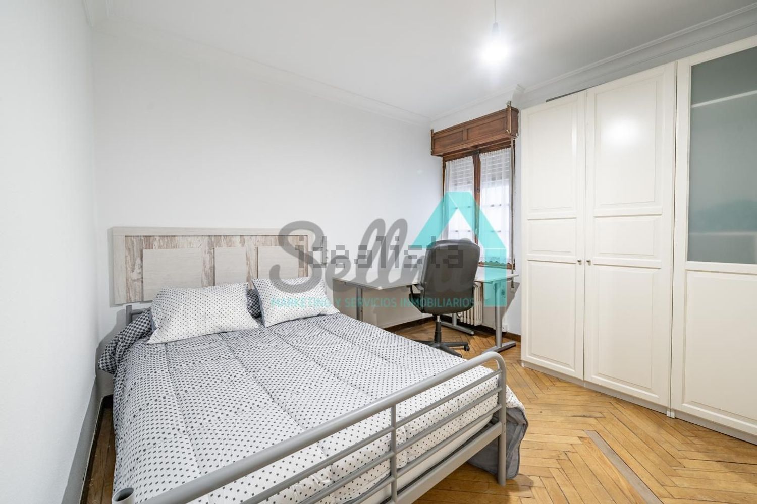 Piso de 136 m² en Oviedo
