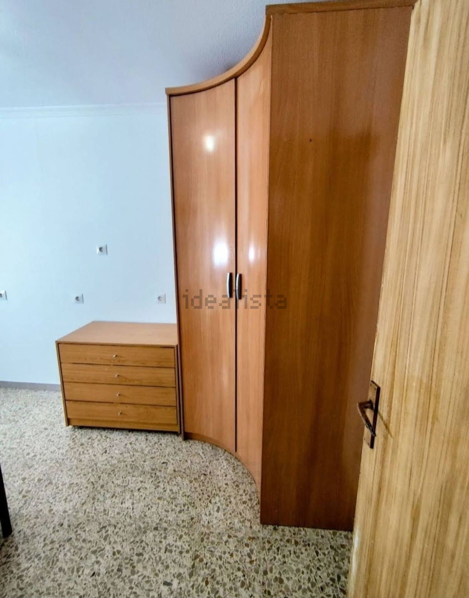 Habitació de lloguer, Dos Hermanas