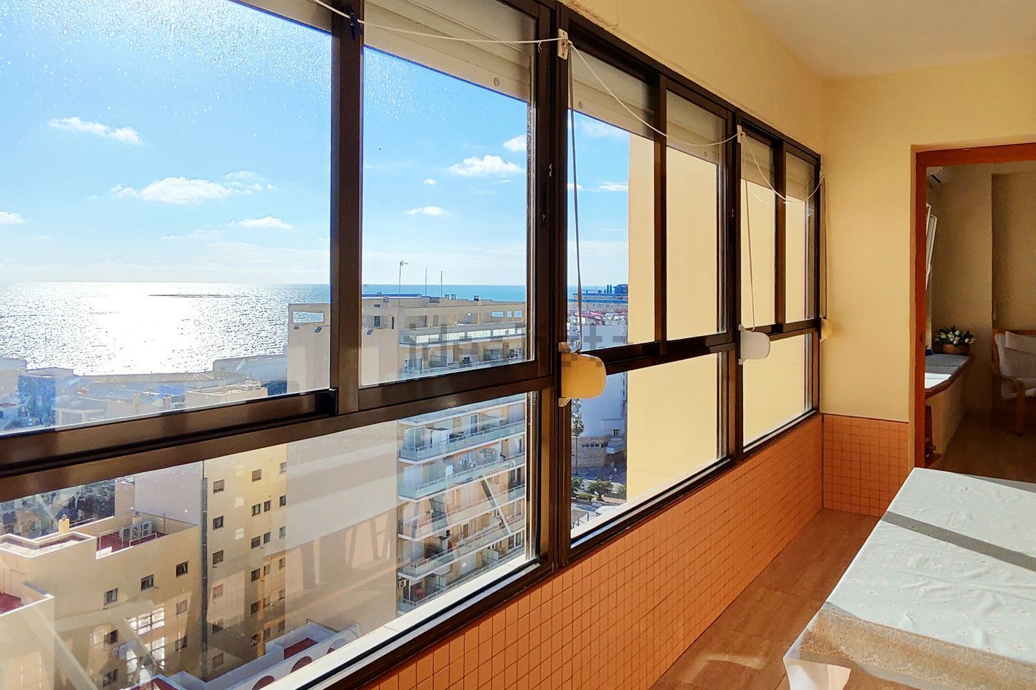 Wohnung 100 m² in Cádiz