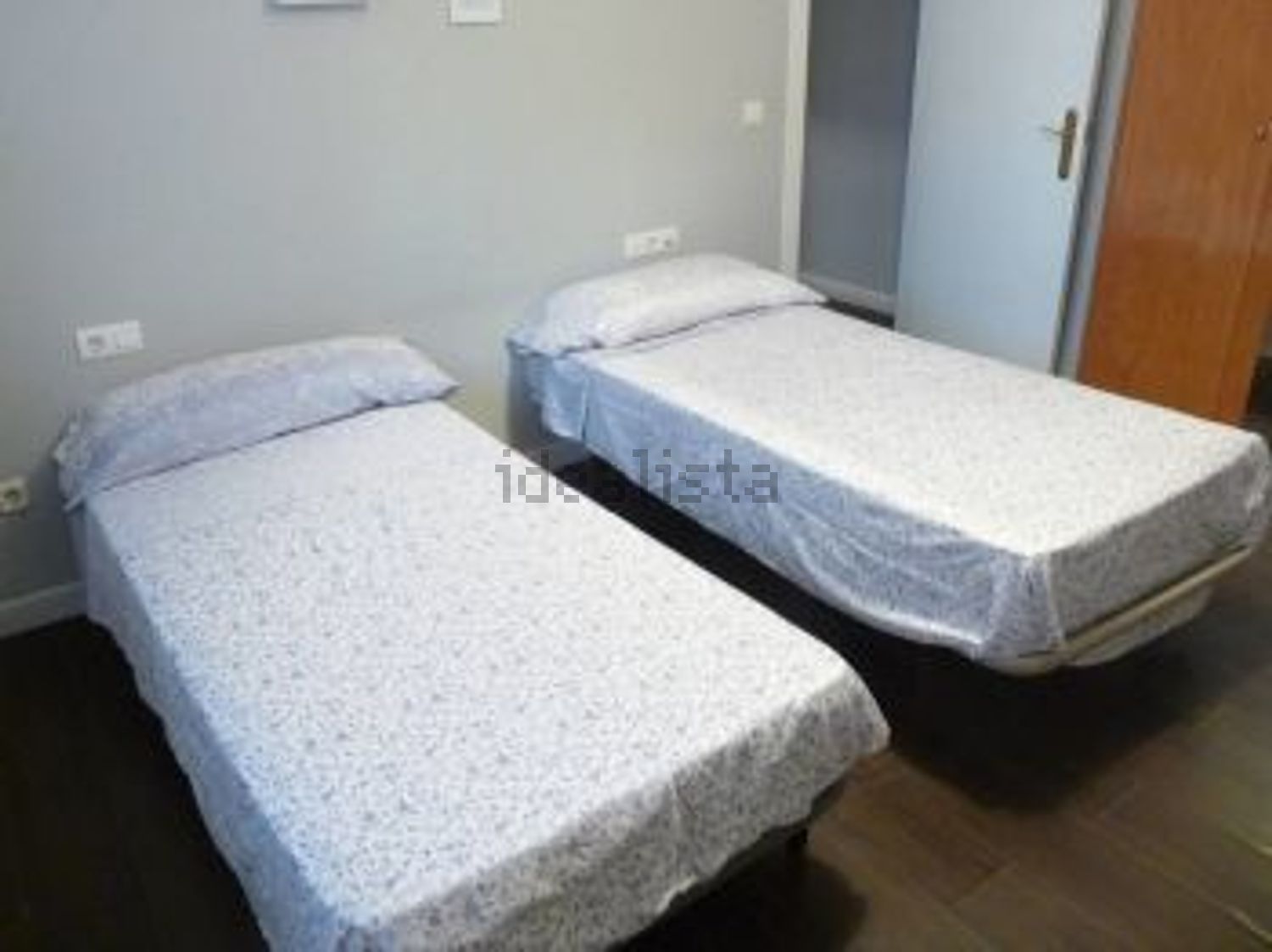 Pis de 80 m² a València