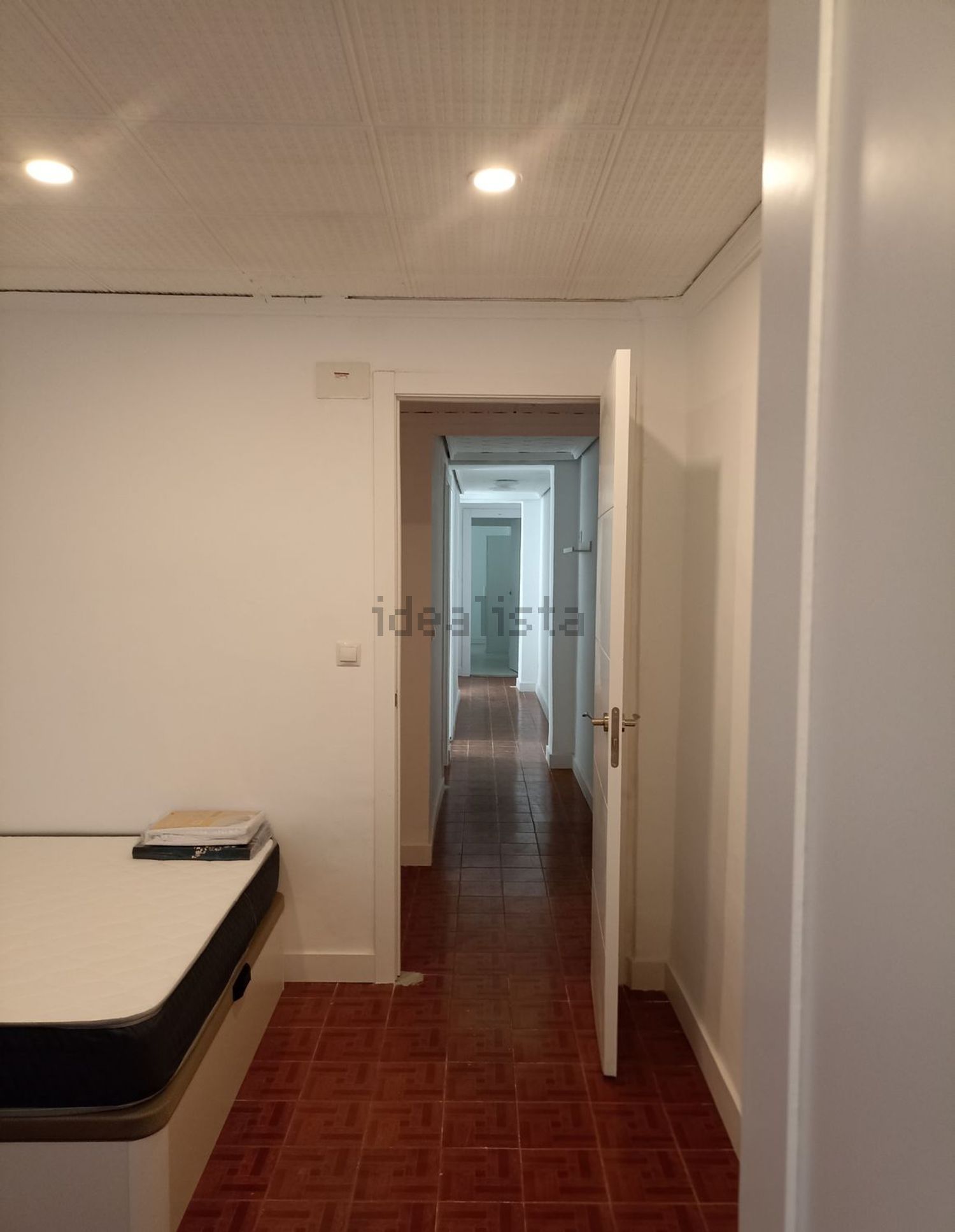 Habitació de lloguer, Almàssera