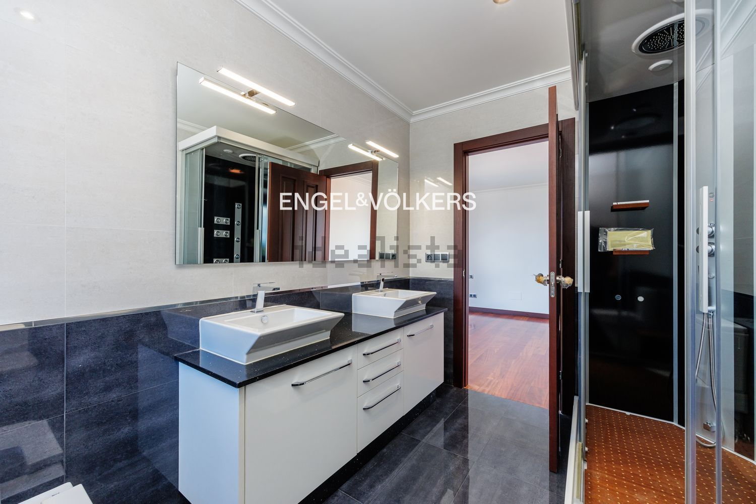 Casa 425 m² a Vigo