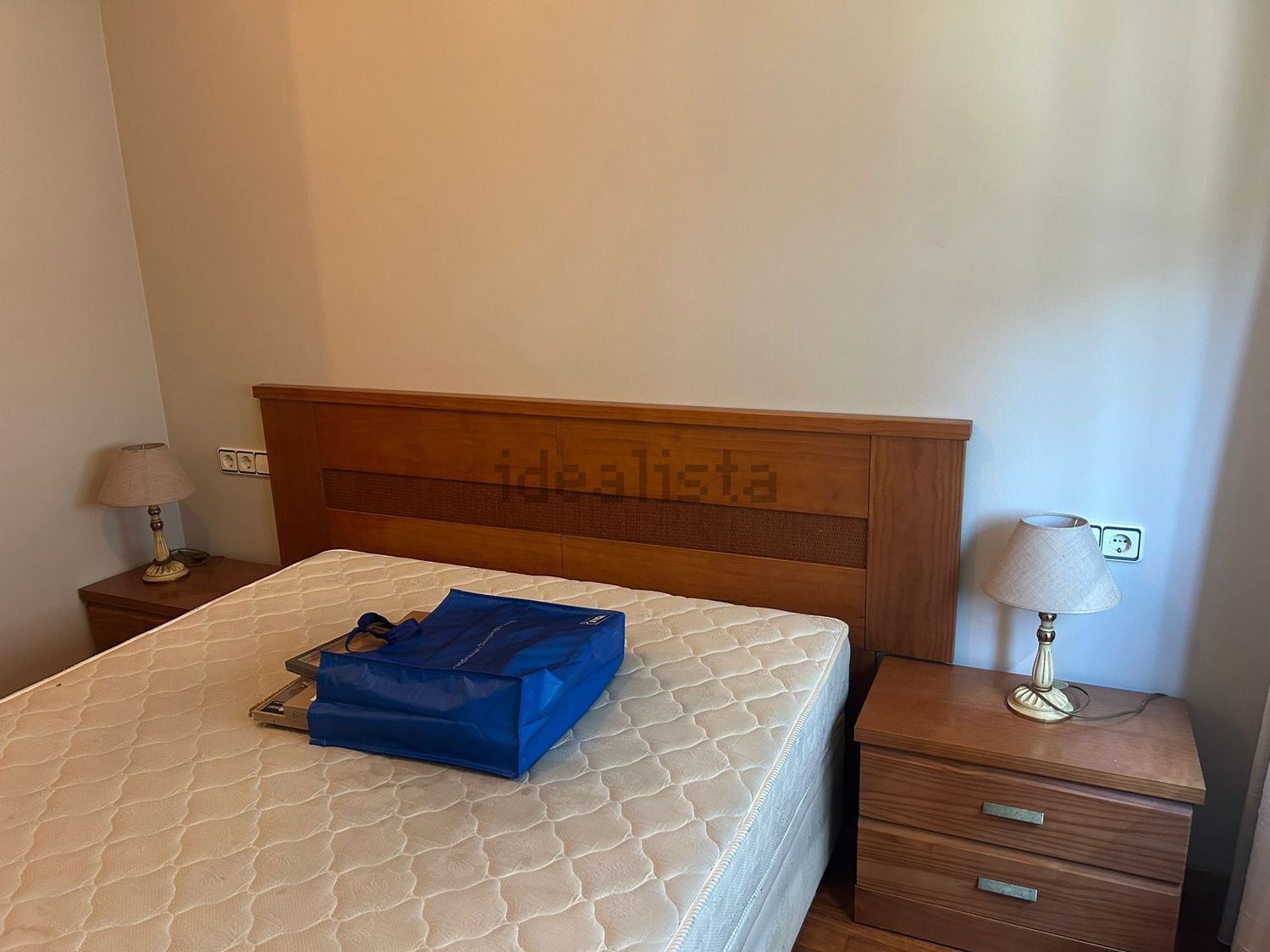 Piso de 60 m² en Ourense