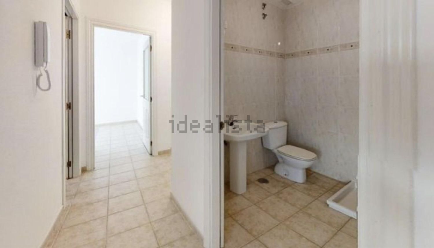 Wohnung 90 m² in Cambre