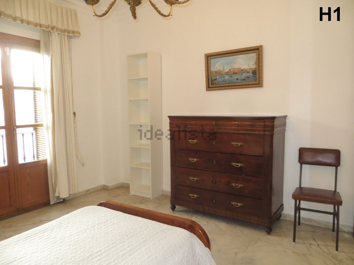Room for rent, Seville