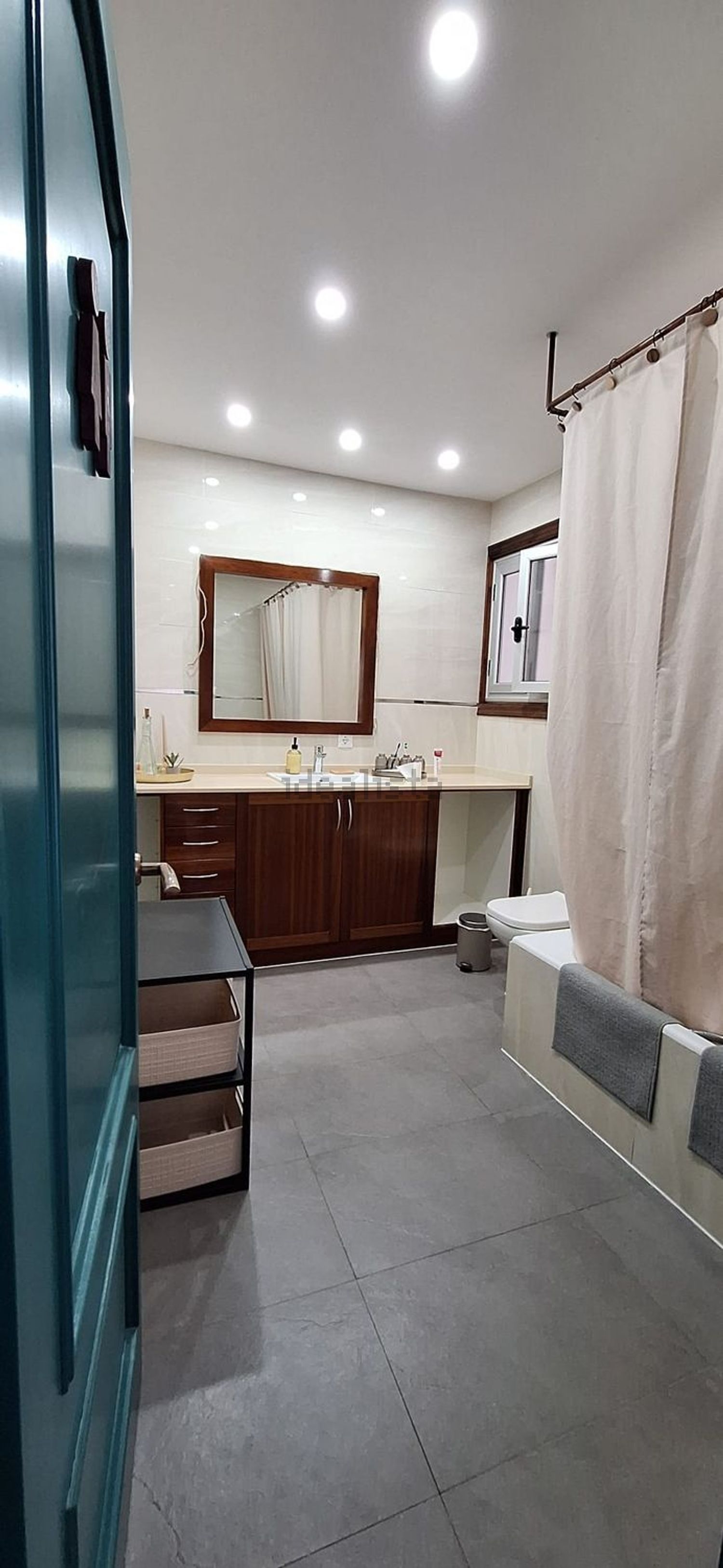 Habitació de lloguer, Maó