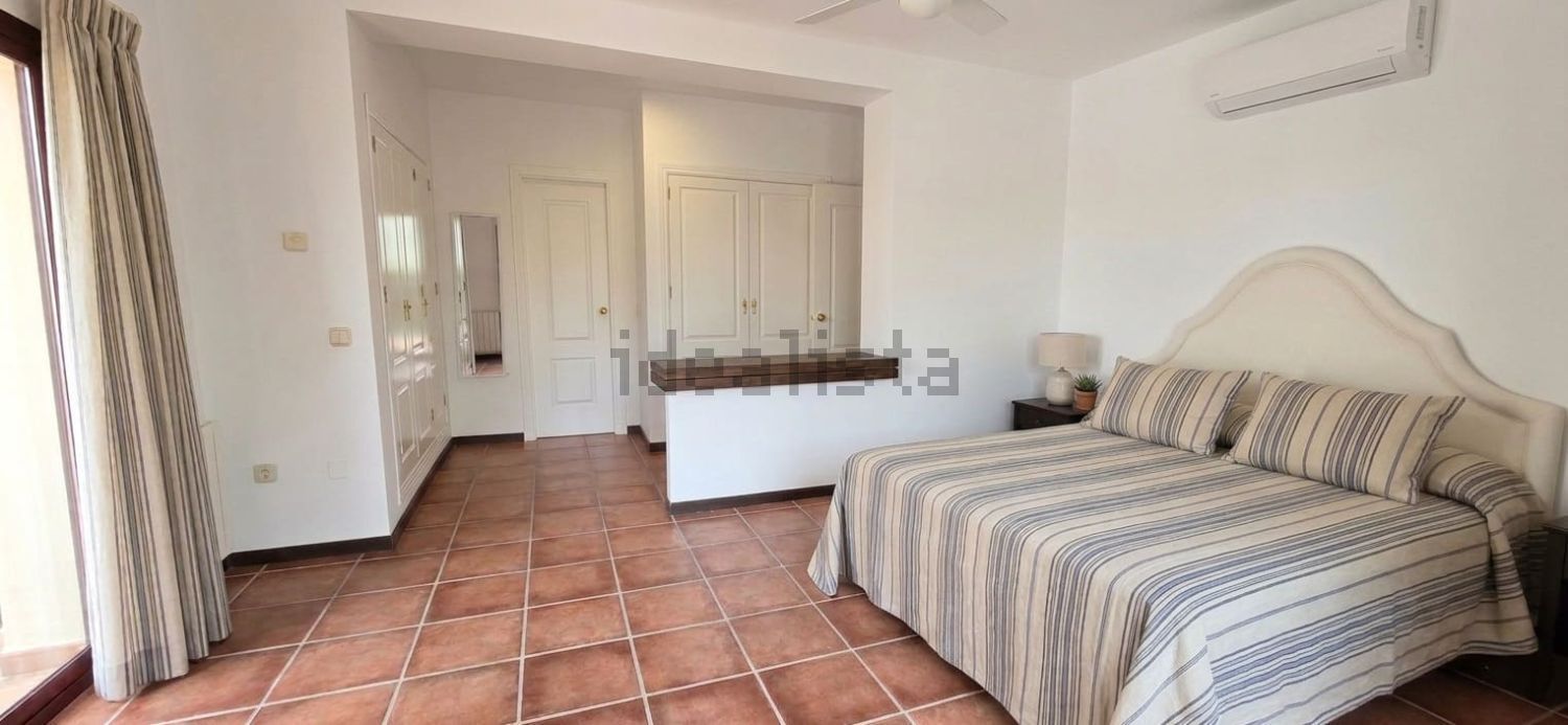 Casa de 210 m² a San Roque