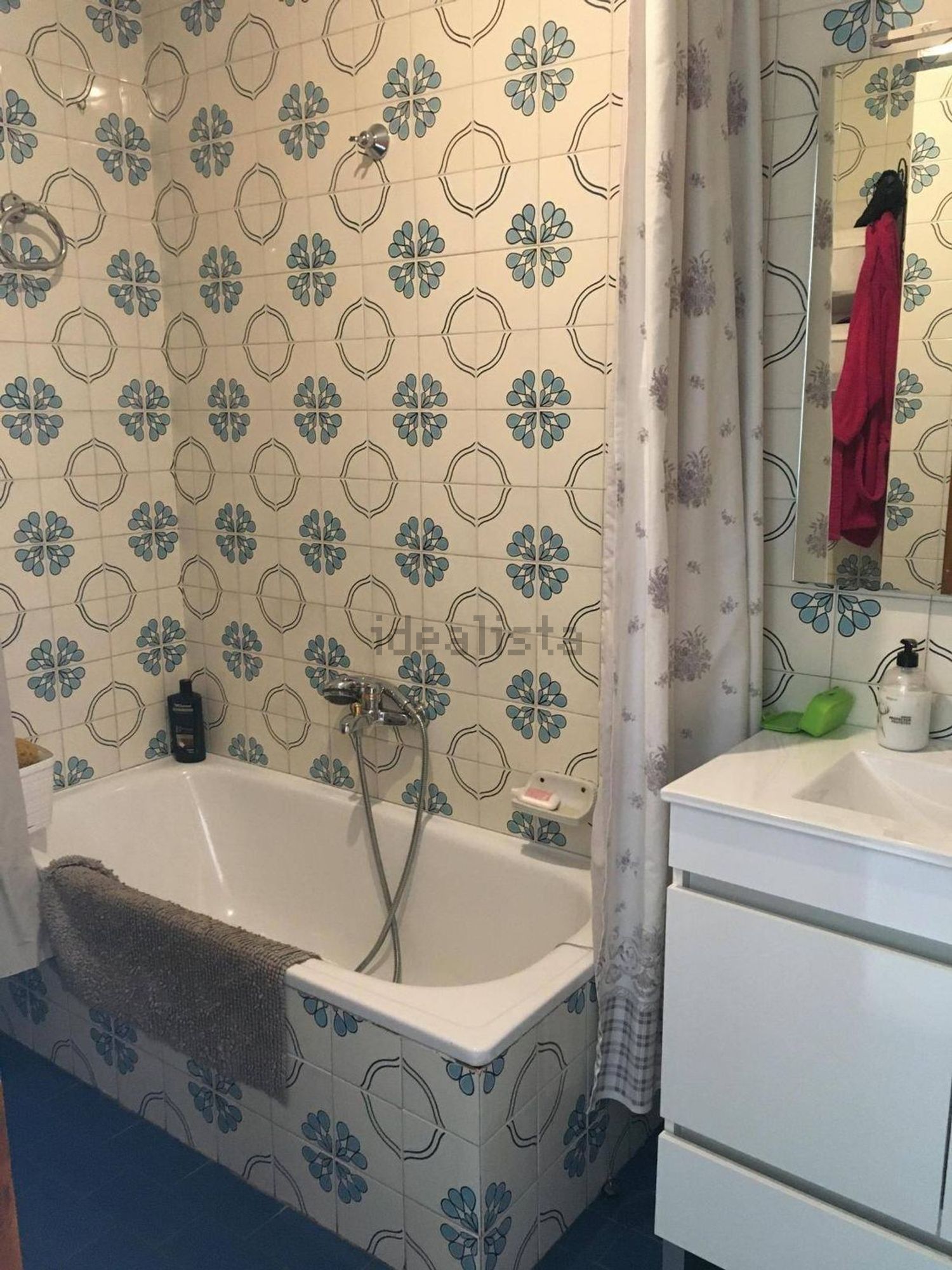 Wohnung 90 m² in Granada