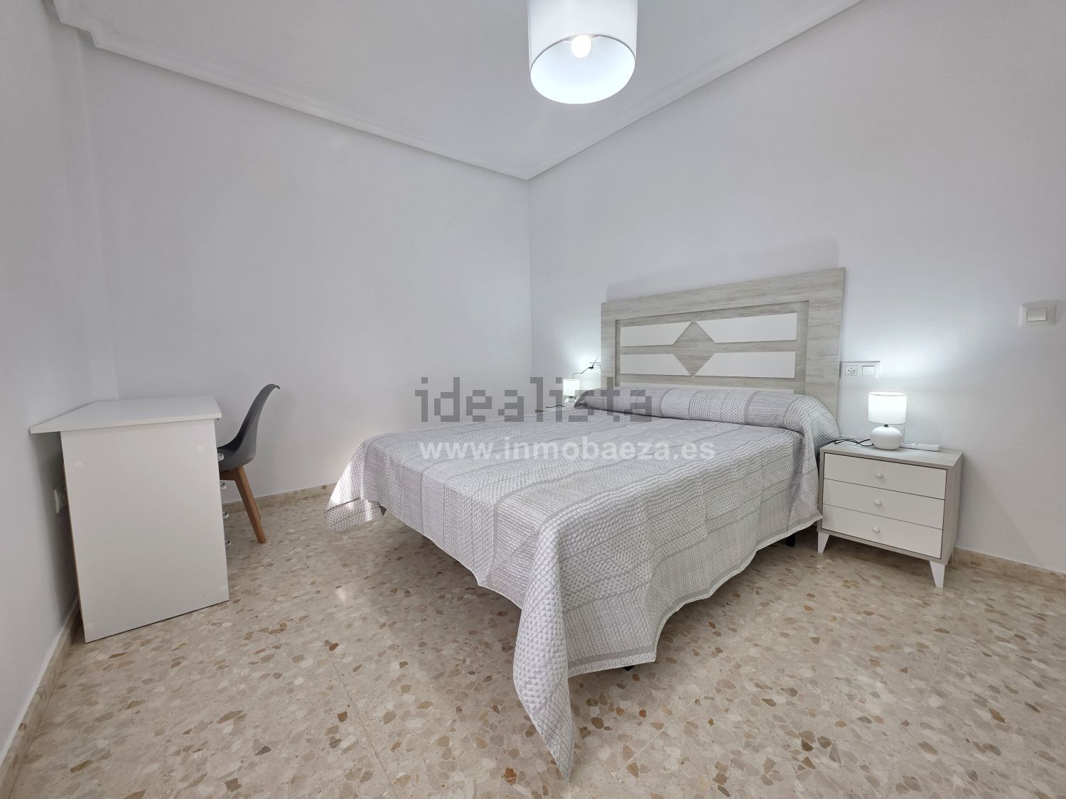 Piso de 105 m² en Baeza