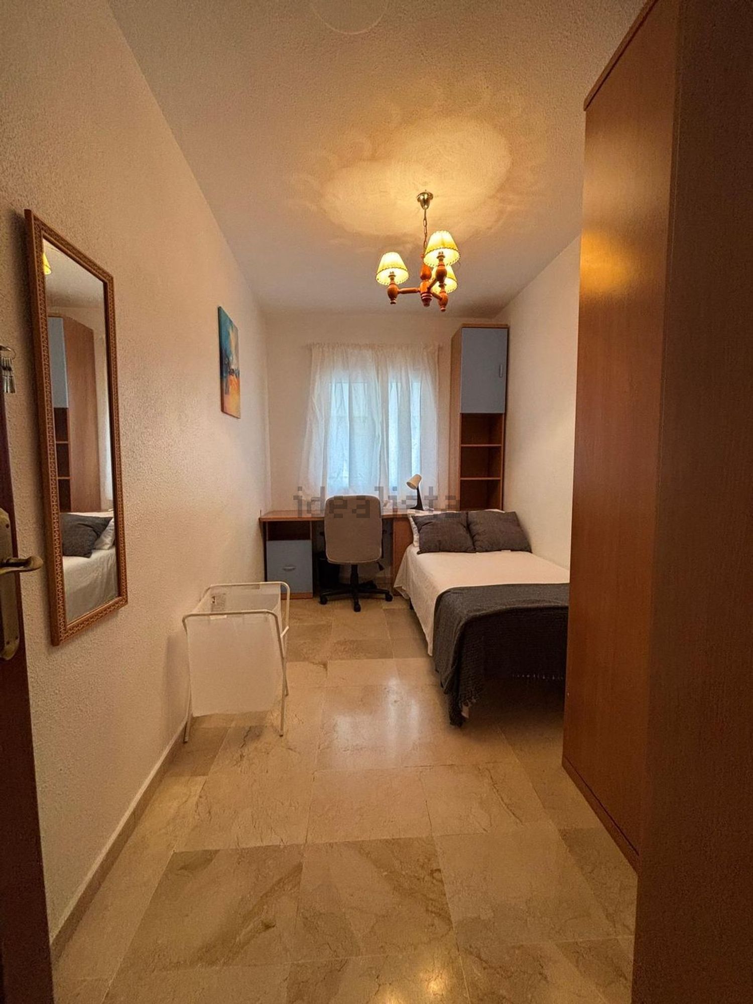 Habitació de lloguer, Almeria