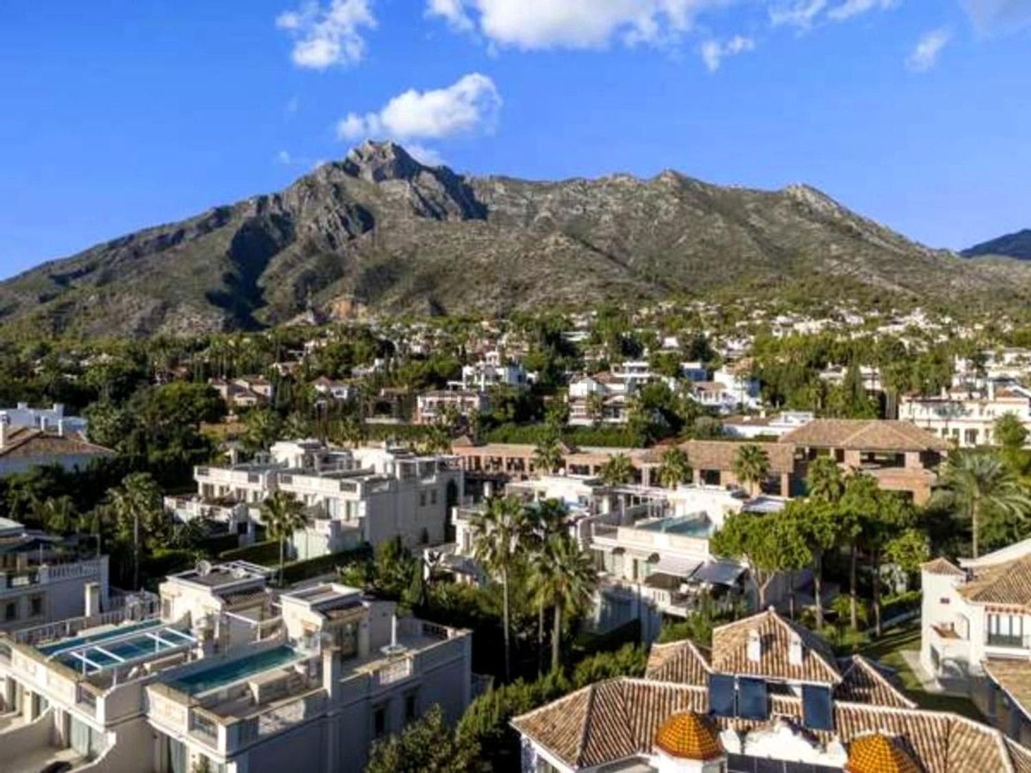 Haus 604 m² in Marbella