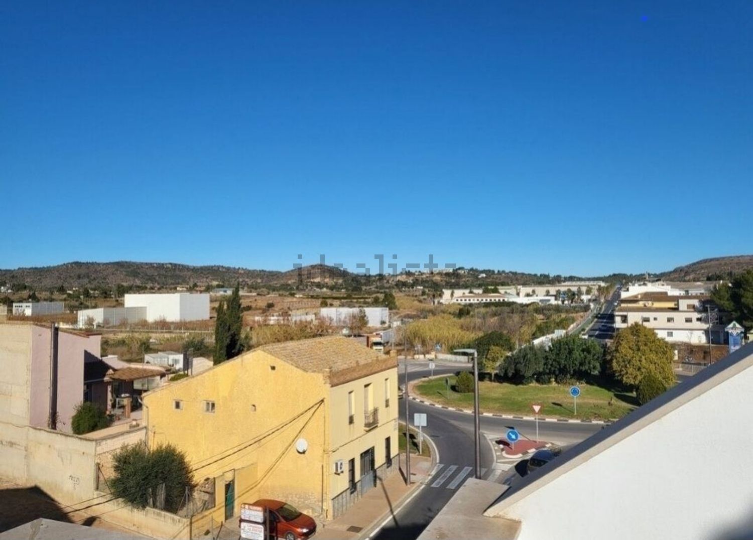 Habitació de lloguer, Montroi