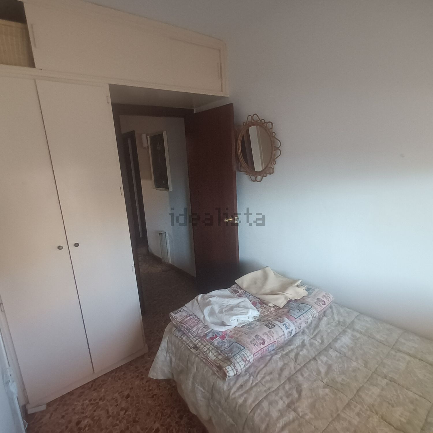 Habitació de lloguer, Castelldefels