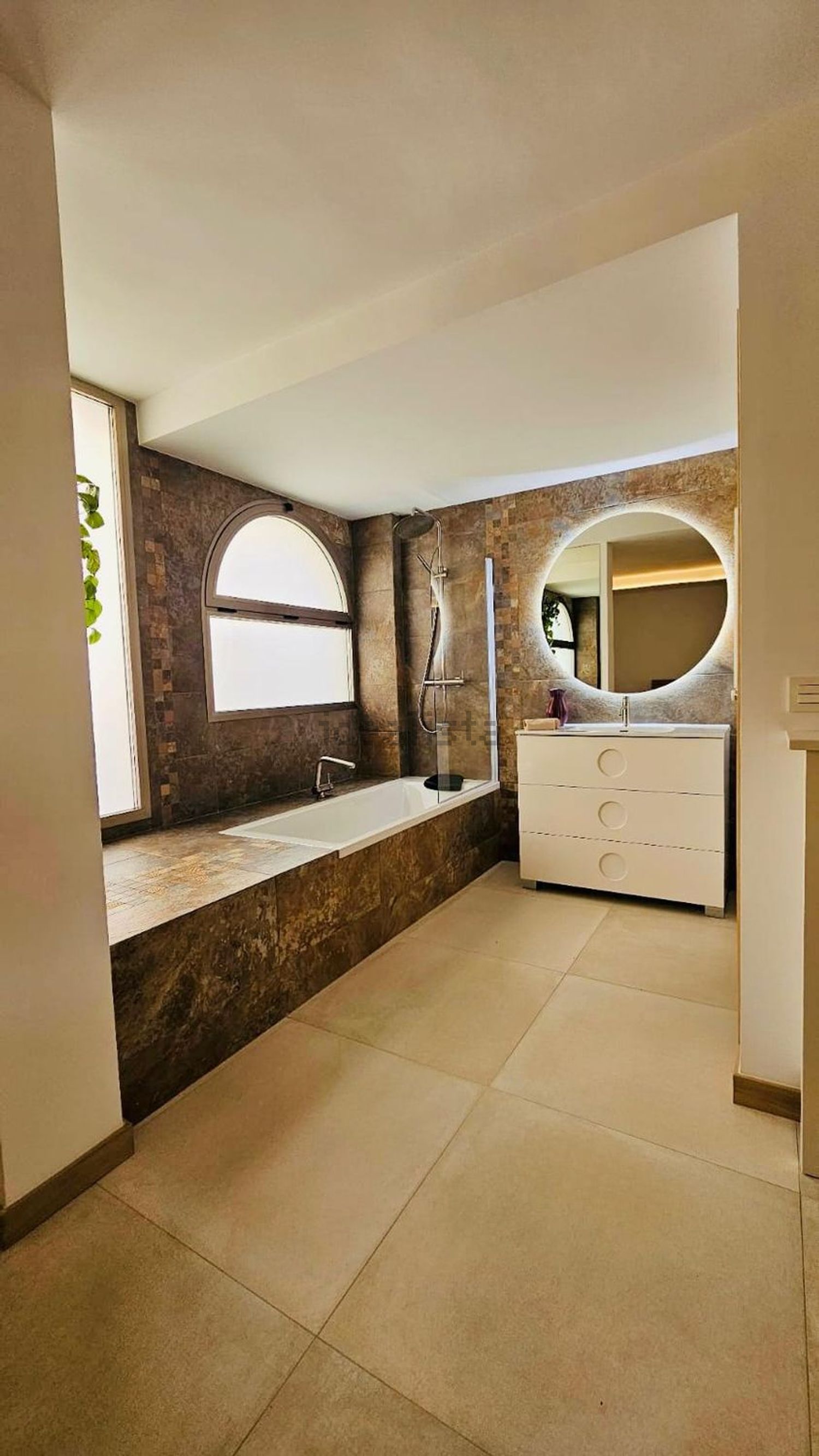 Casa 250 m² a Canet d'en Berenguer