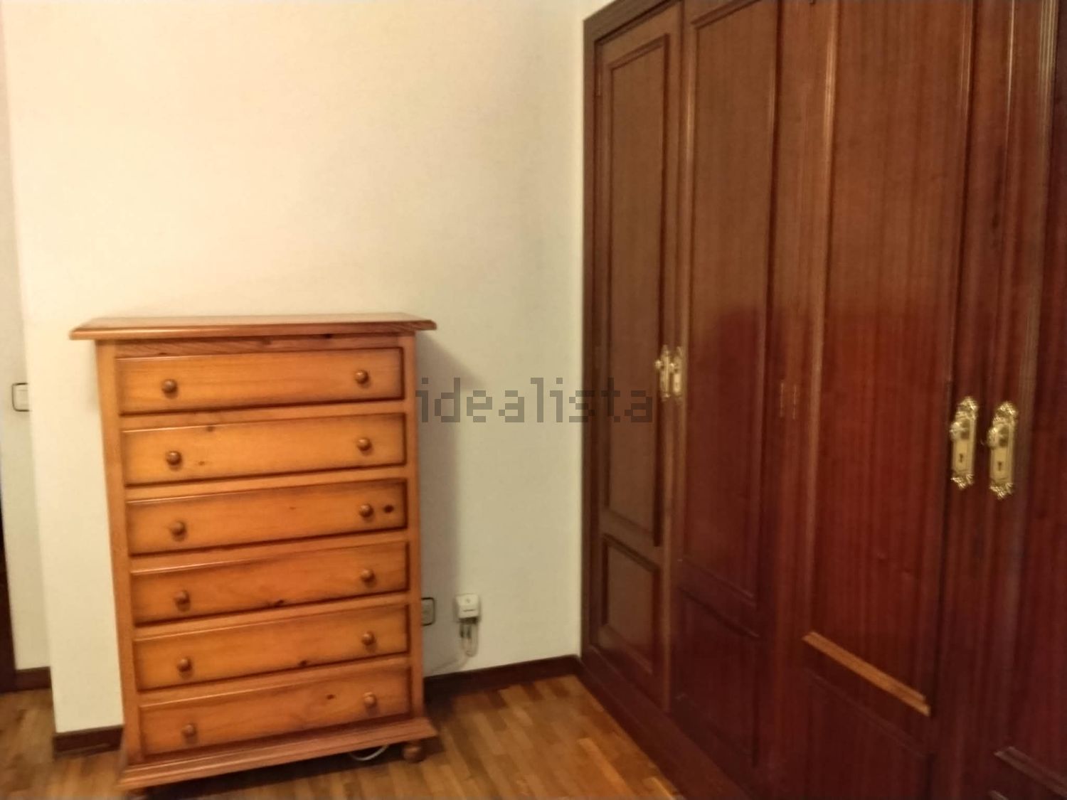 Piso de 60 m² en Oviedo