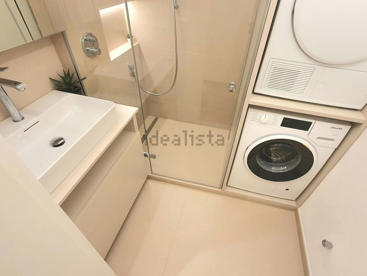 Appartement 99 m² à Valence