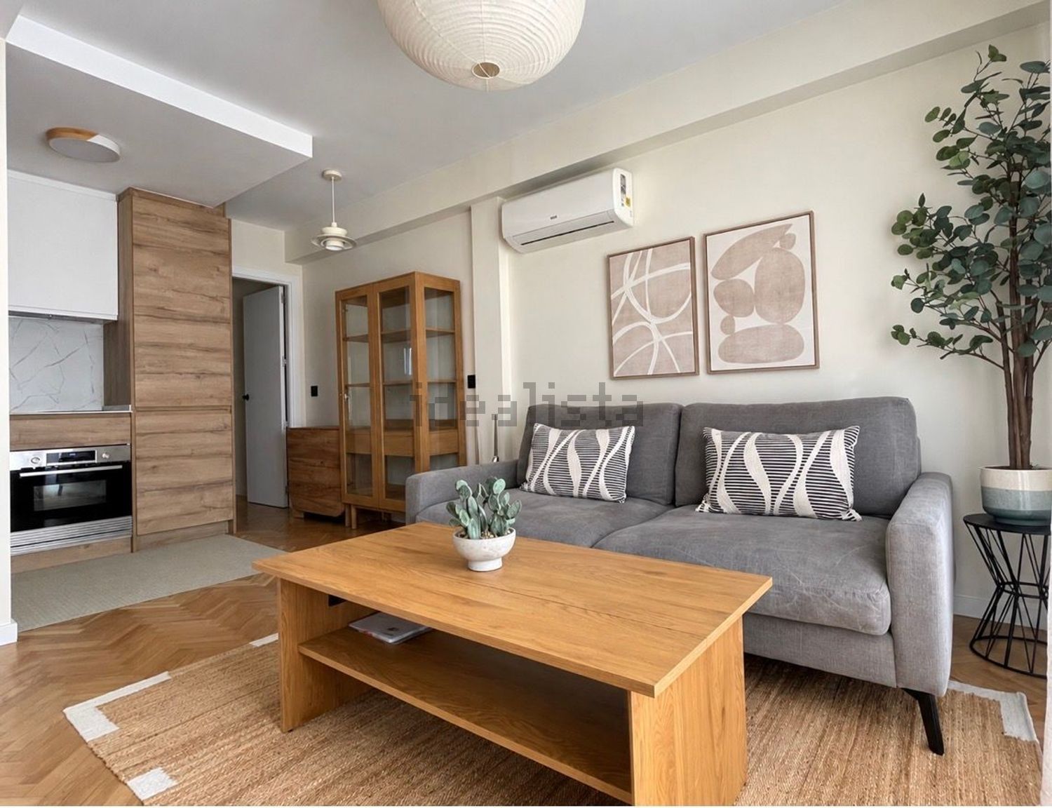 Flat 100 m² in Madrid