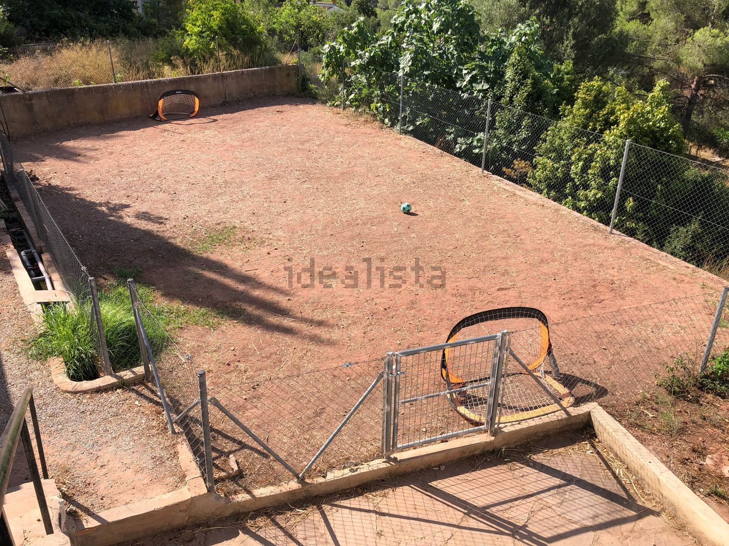 Haus 420 m² in Nàquera / Náquera