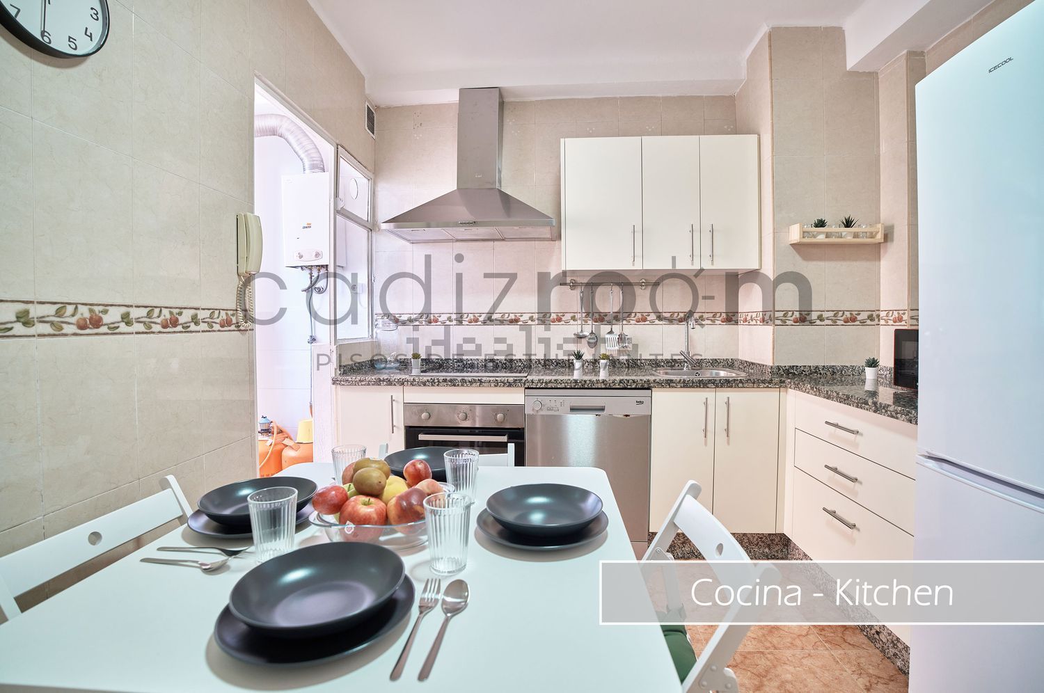 Room for rent, Cádiz