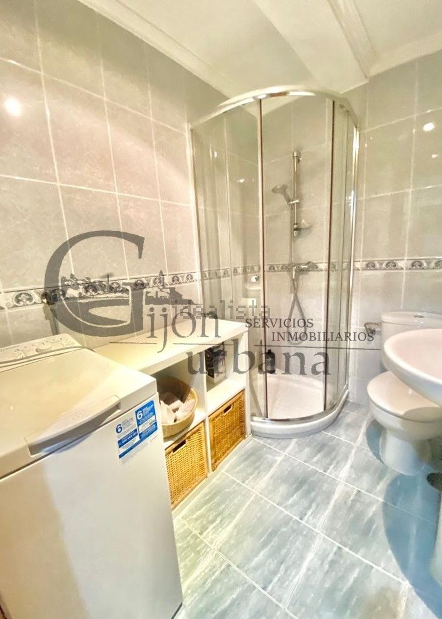 Wohnung 70 m² in Gijón / Xixón