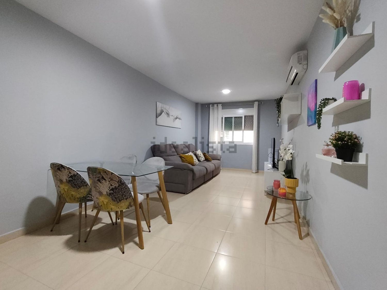 Pis de 210 m² a Dos Hermanas