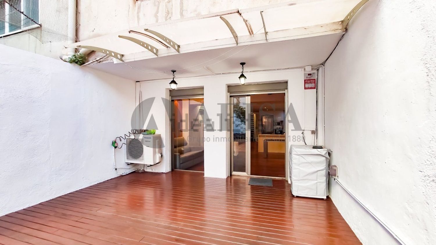 Flat 67 m² in Barcelona