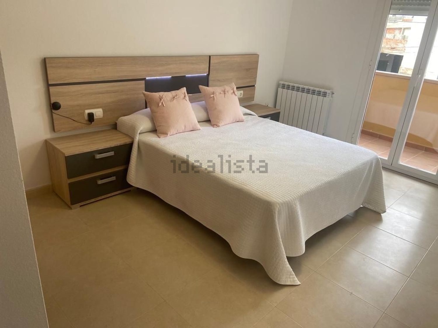 Casa de 120 m² en Épila
