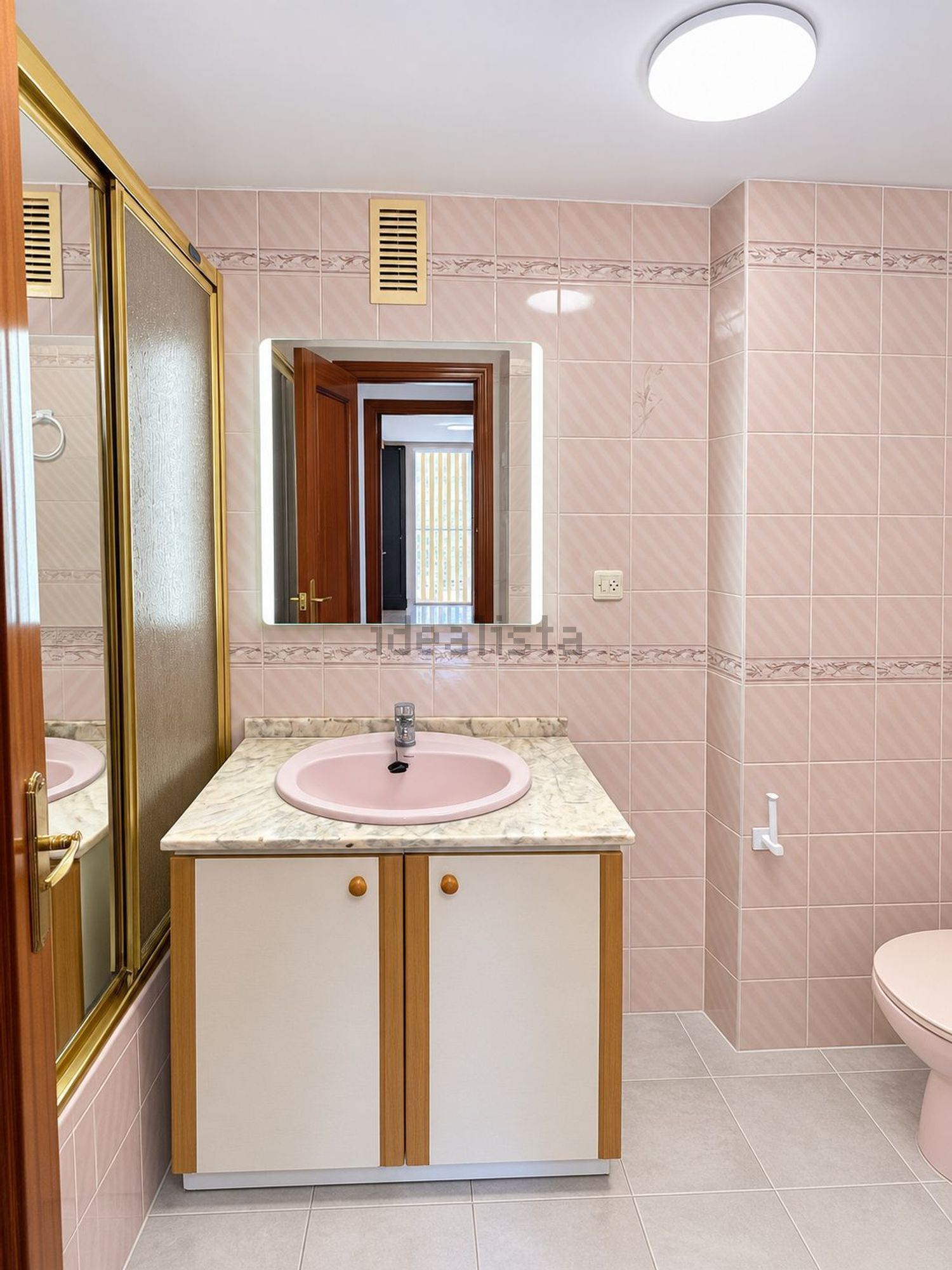 Wohnung 102 m² in Valencia