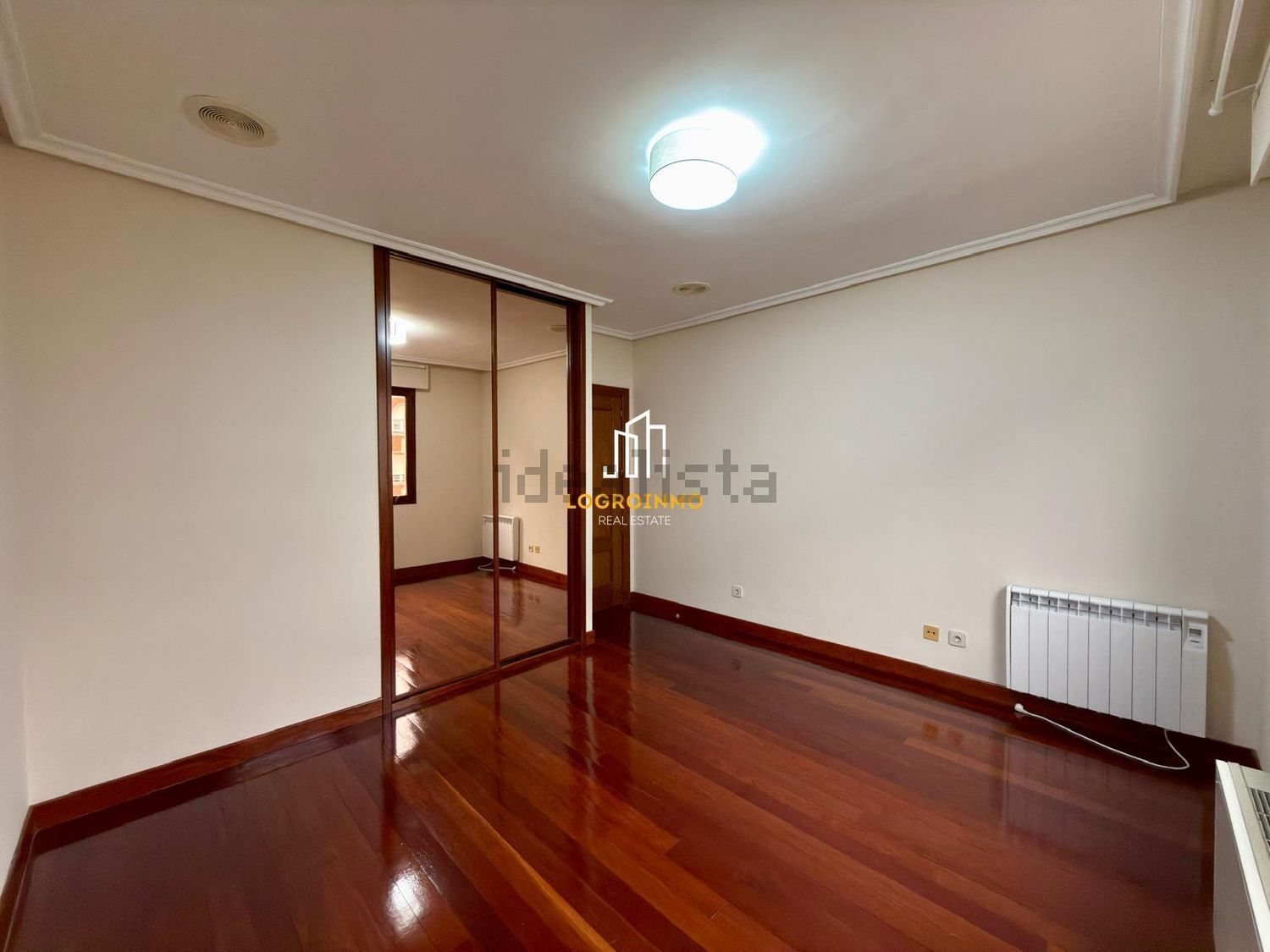 Appartement 96 m² à Logrogne
