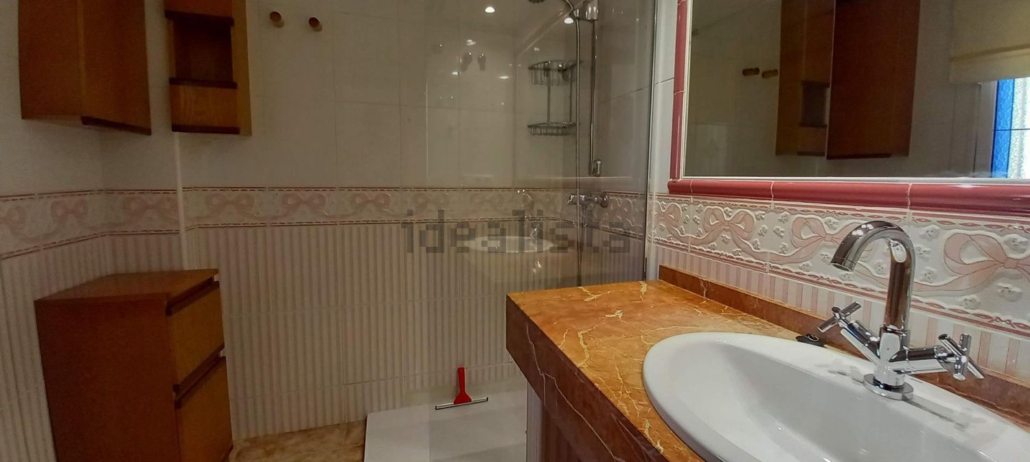 Casa de 123 m² a Oriola