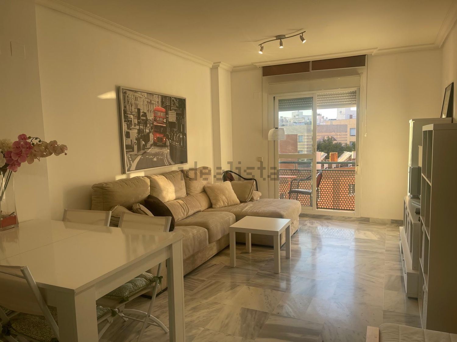 Piso de 90 m² en Sevilla