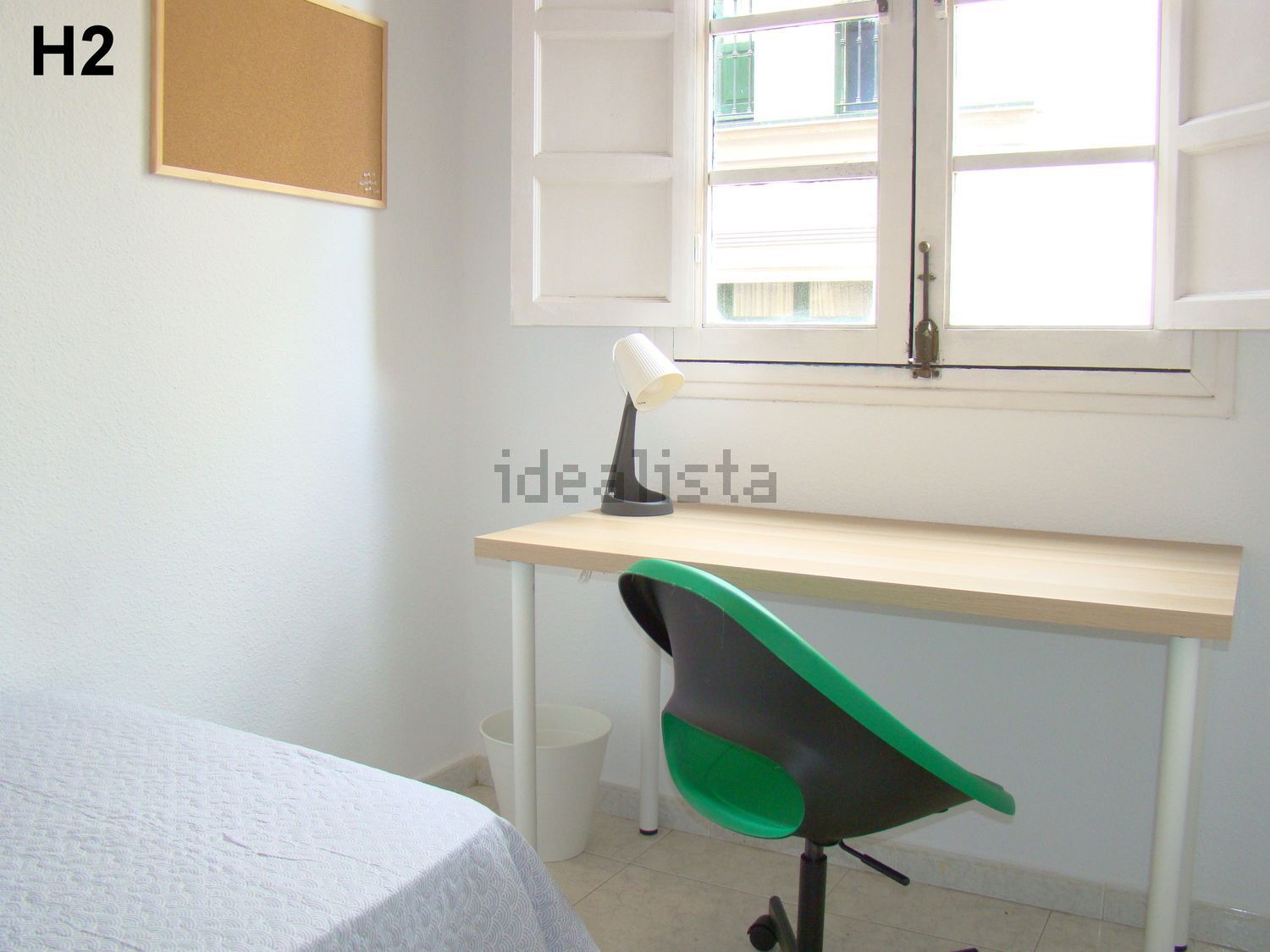 Room for rent, Seville