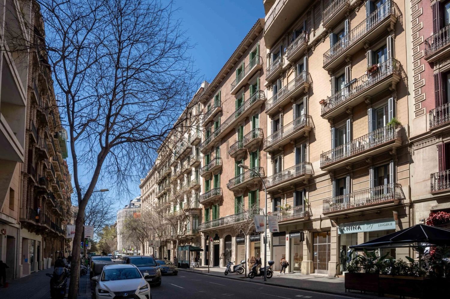 Wohnung 275 m² in Barcelona
