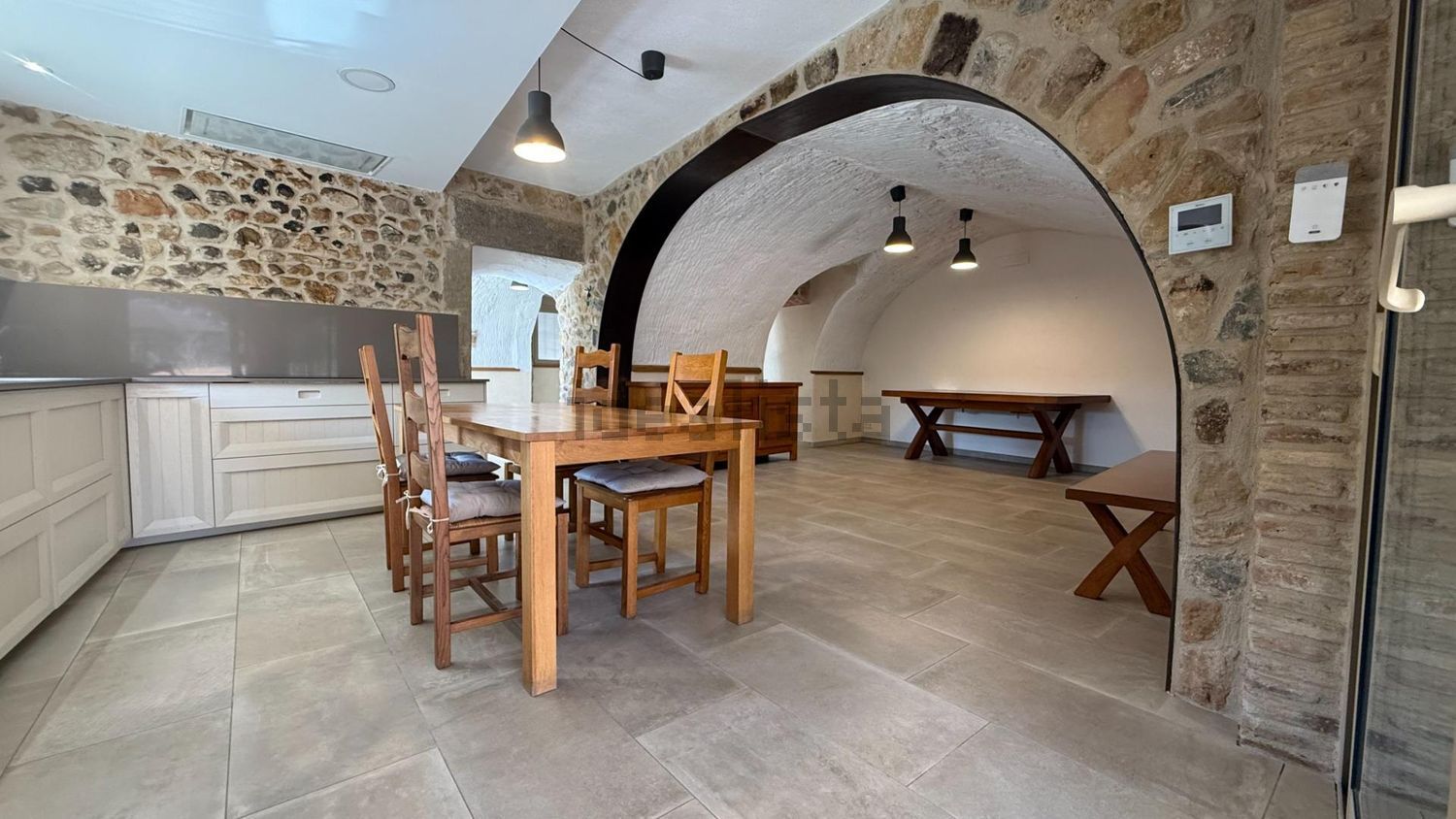 Appartement 282 m² à Garrigàs
