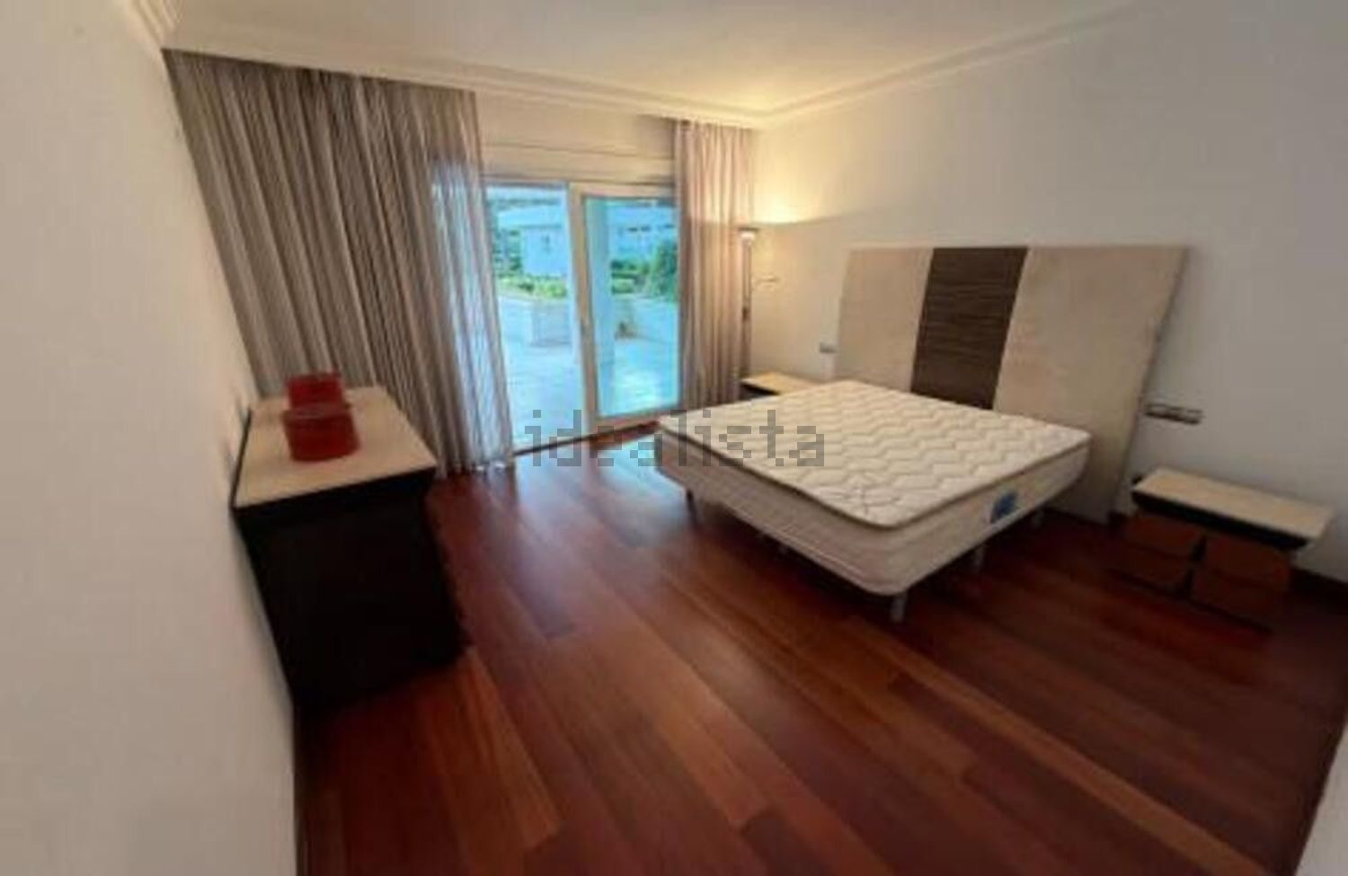 Wohnung 300 m² in Marbella