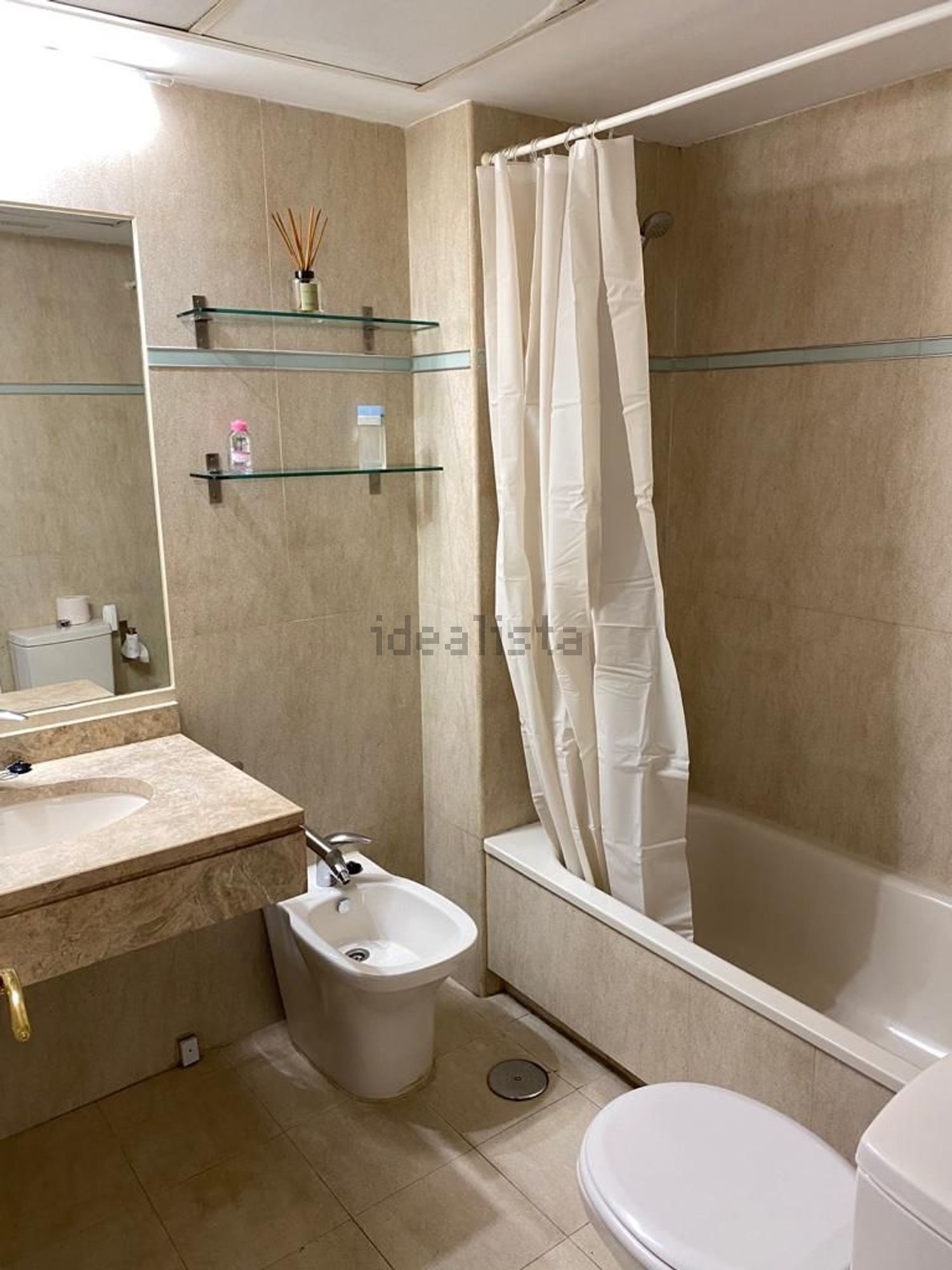 Wohnung 64 m² in Madrid