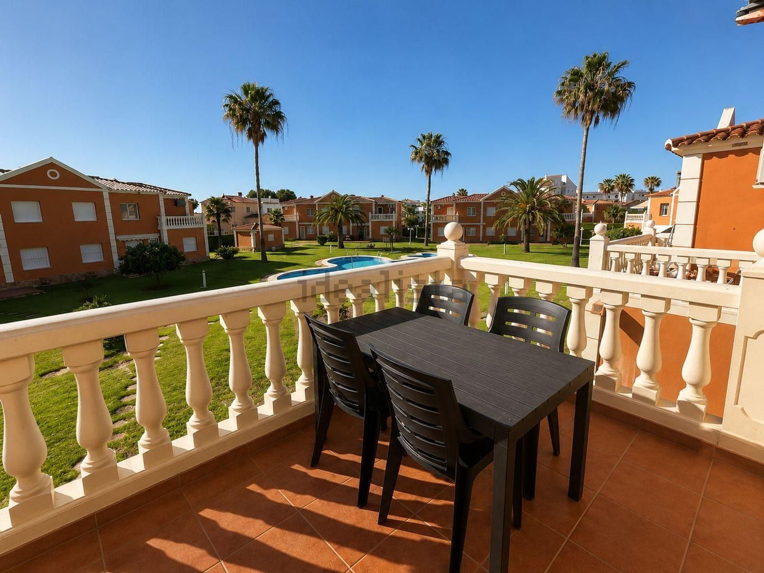 Piso de 90 m² en Oliva