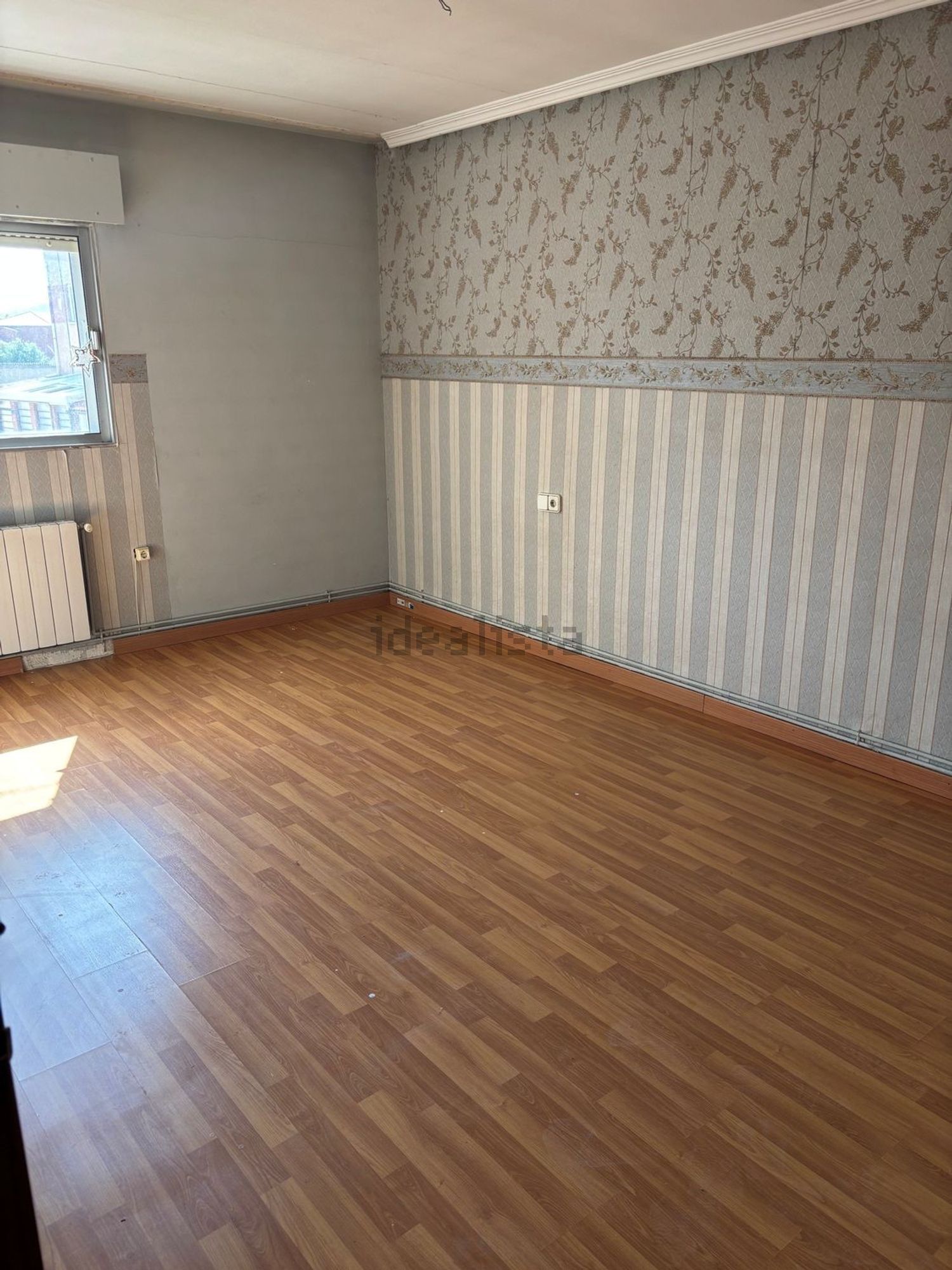 Piso de 100 m² en Renedo de Esgueva