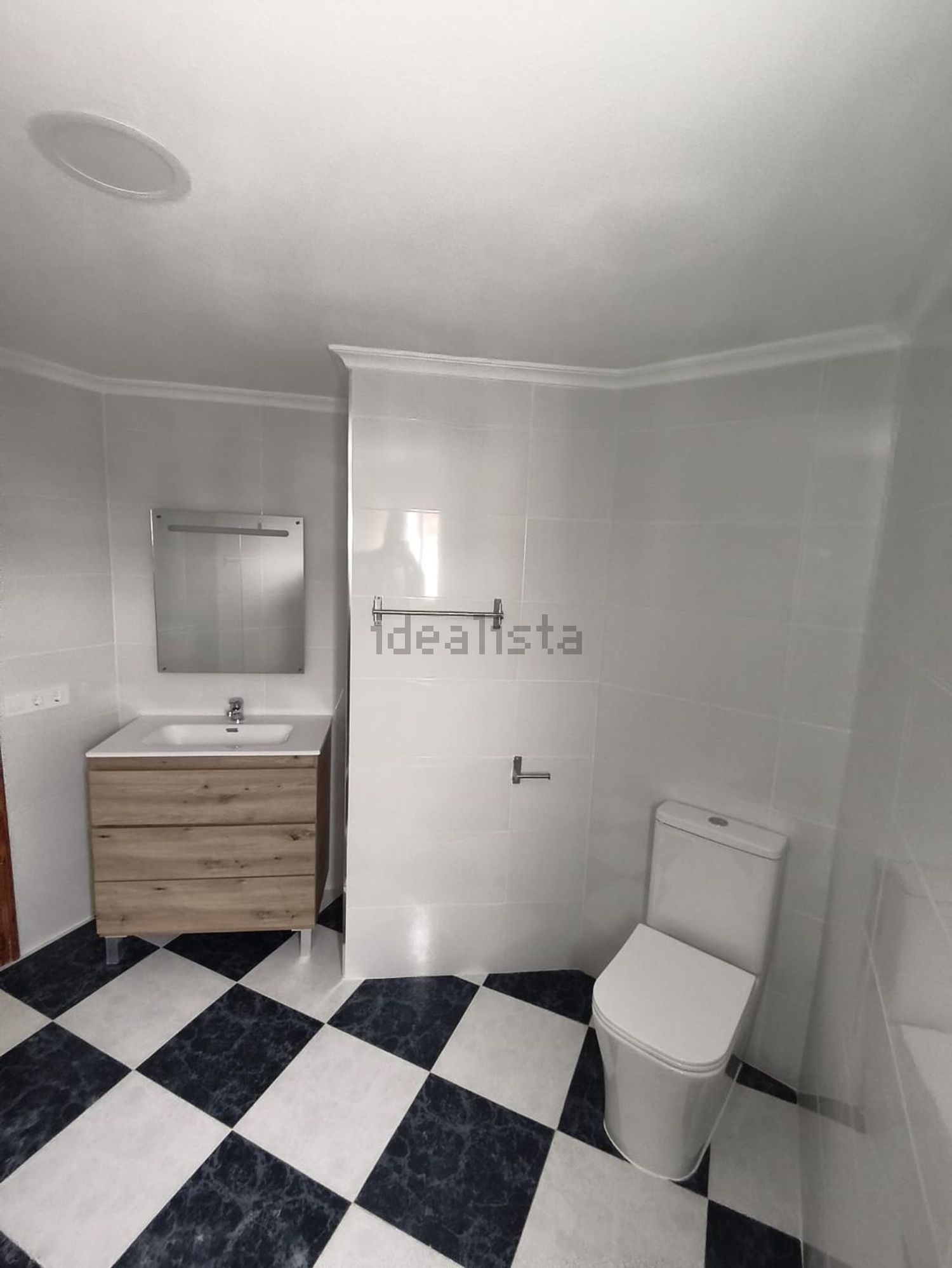 Квартира 88 м² в Sax