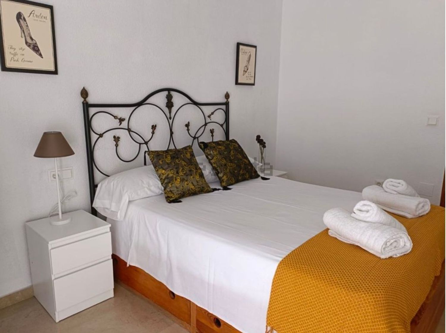 Habitación 60 m², Almería