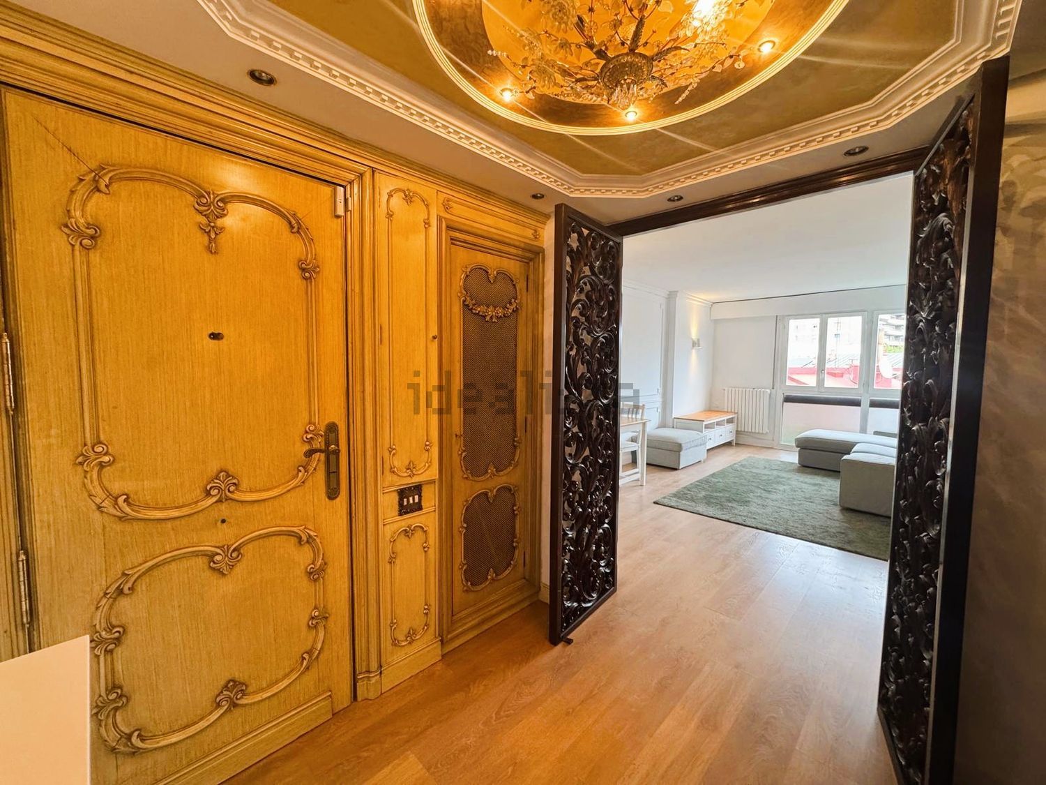 Flat 93 m² in Zaragoza