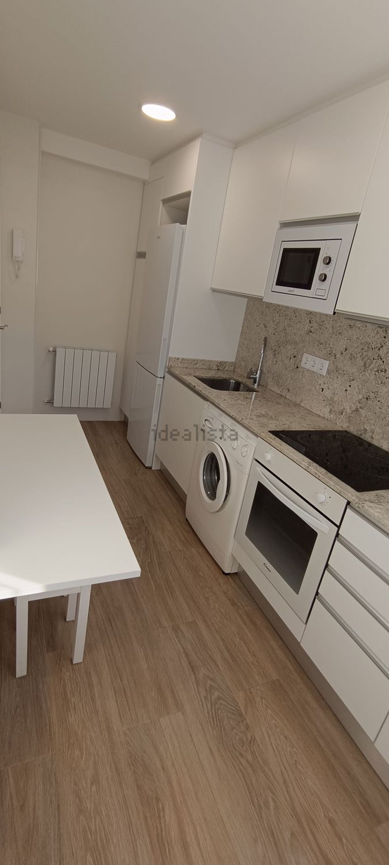 Pis de 83 m² a Gijón