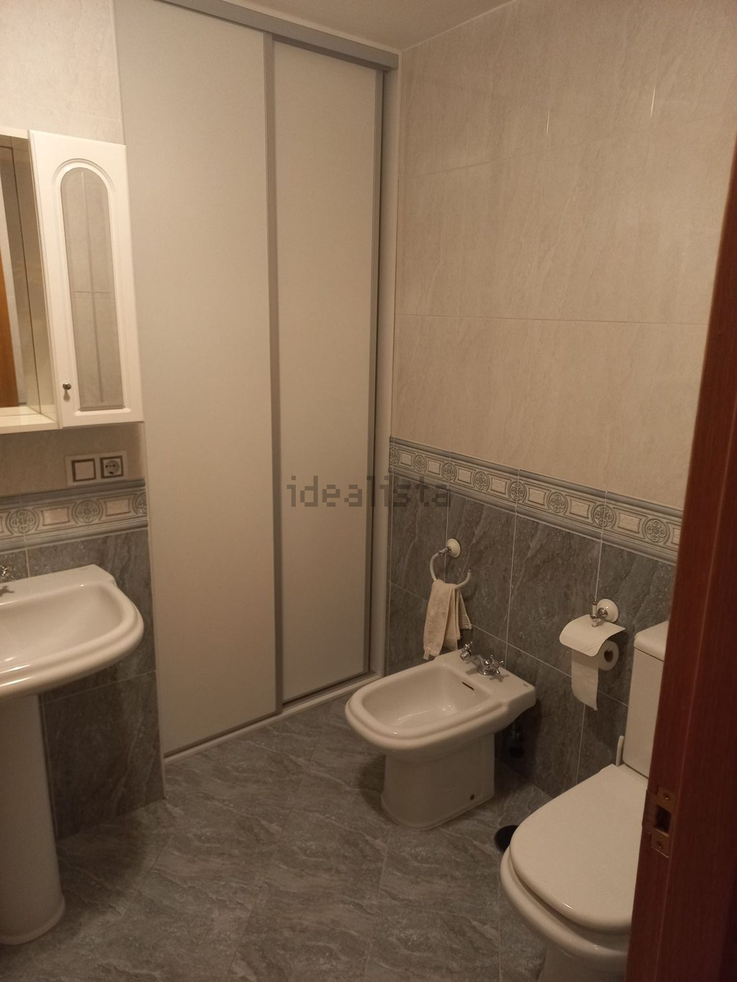 Piso de 90 m² en Maracena