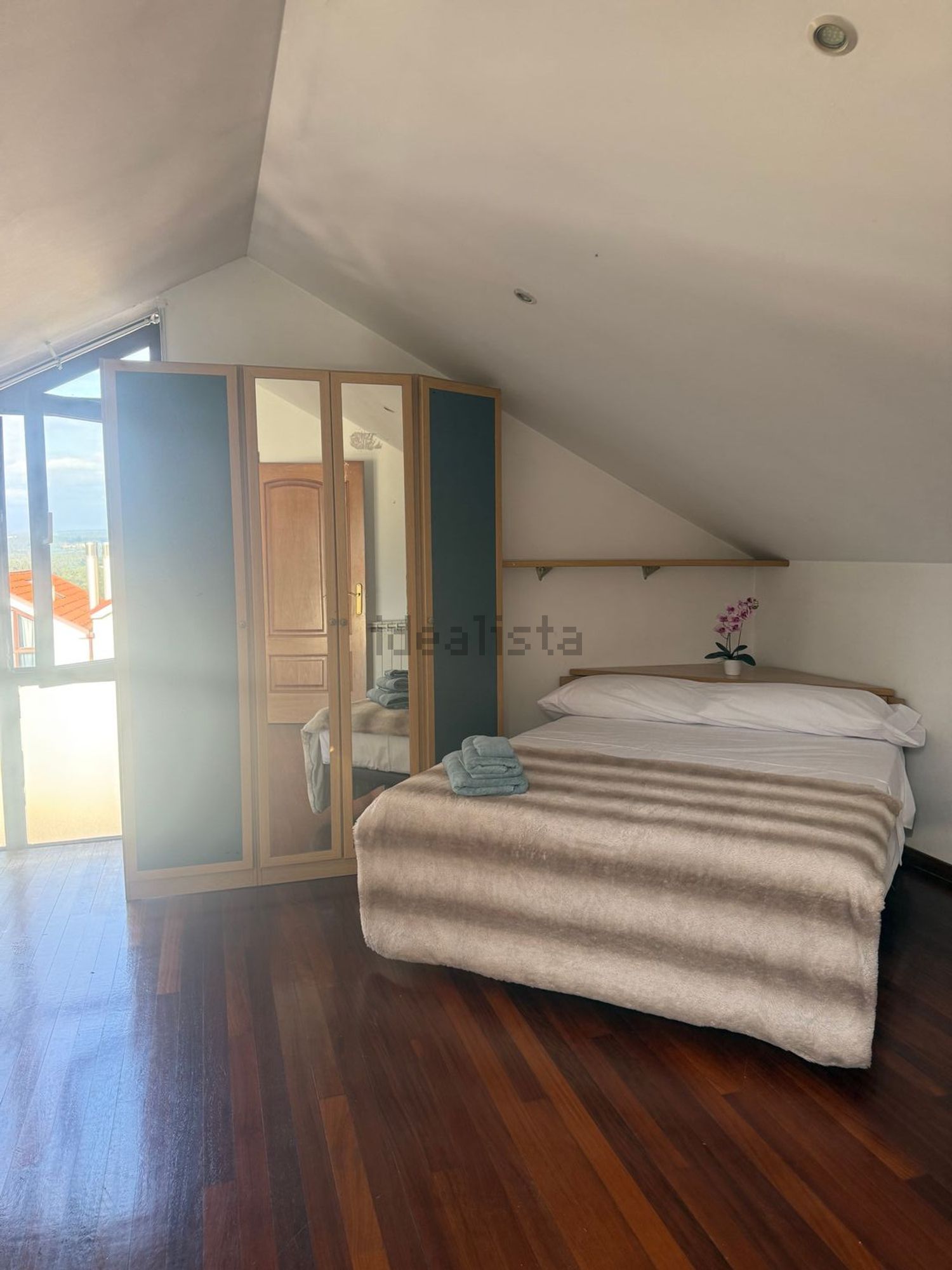 Casa de 300 m² en Brión