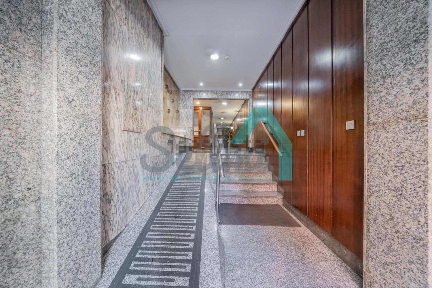 Piso de 114 m² en Oviedo