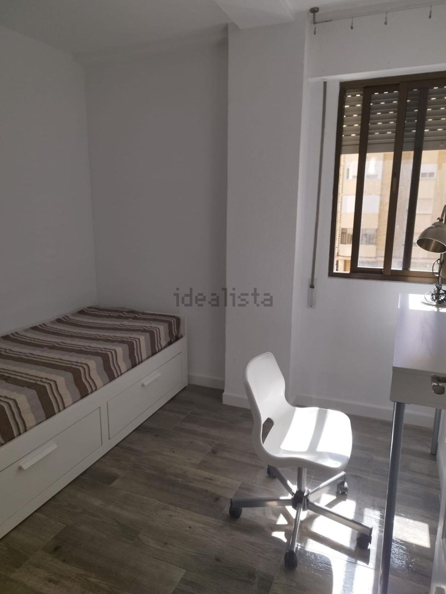 Piso de 80 m² en Cádiz
