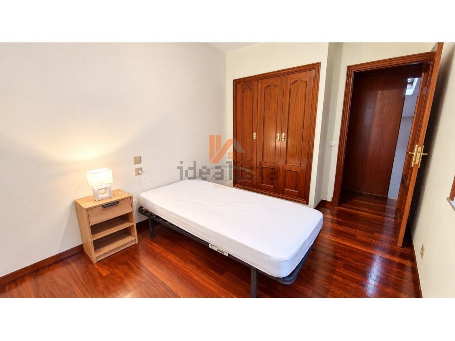 Pis de 101 m² a Santiago de Compostel·la